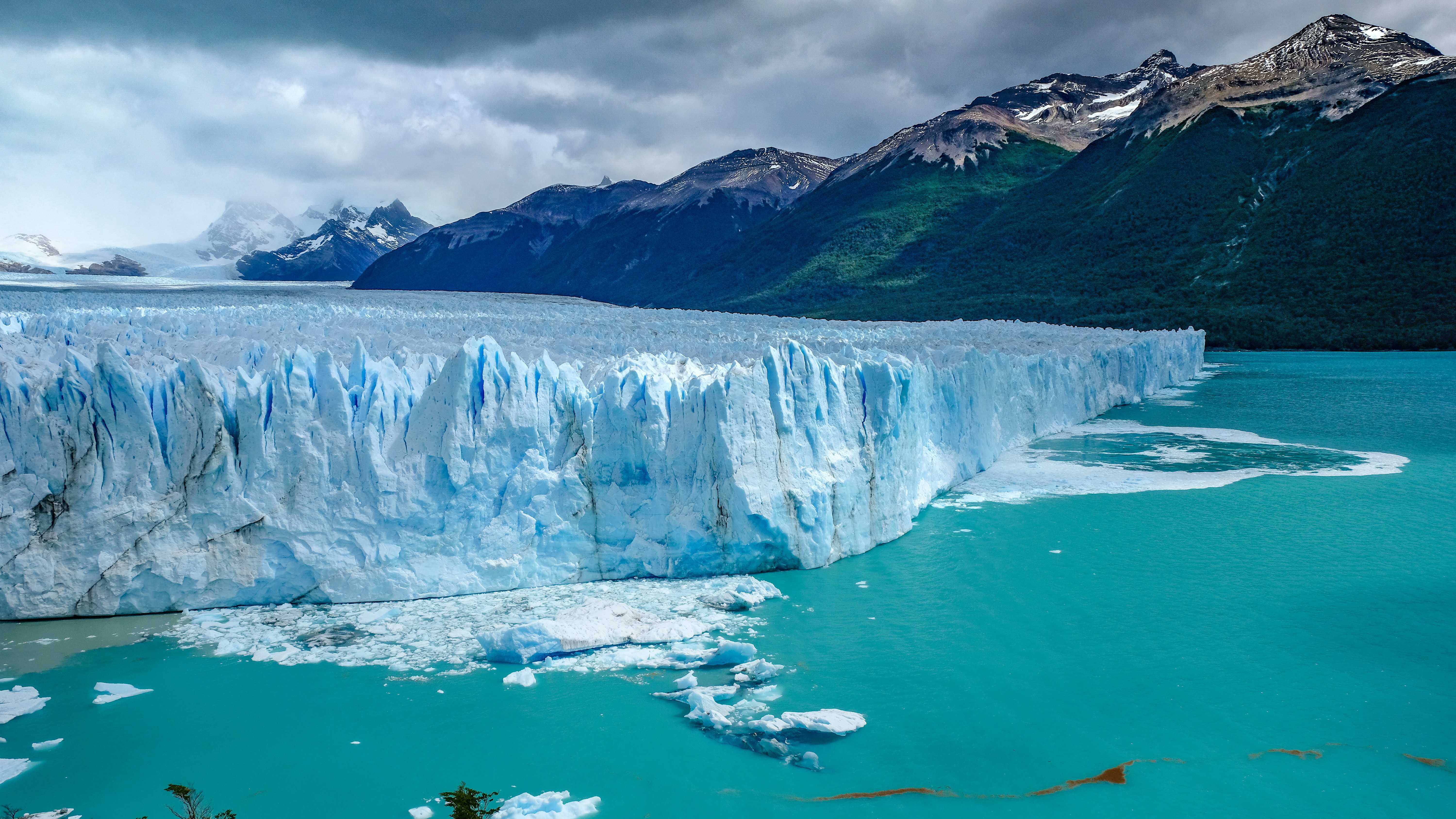 Glaciar Perito Moreno - Foto de Hans-Jürgen Weinhardt na Unsplash